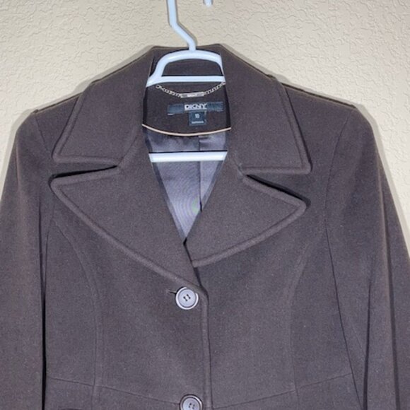 Vintage DKNY Wool Coat, Size 10, Dark Brown, Excellent Condition - Picture 3 of 10